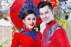Lâm Khánh Chi được chồng trẻ đón từ nhà mẹ đẻ về