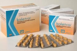 Chợ đen thuốc HIV tại Nga sôi động khi số ca mắc COVID-19 tăng vọt