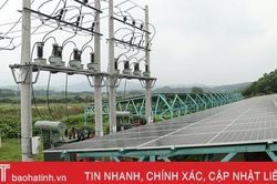 Khám phá 'trang trại' điện mặt trời nơi miền sơn cước Hà Tĩnh