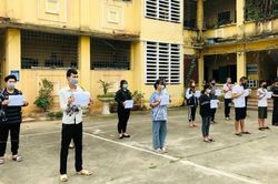 Tạm giữ 15 đối tượng dưới 18 tuổi tụ tập đua xe trái phép