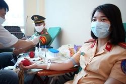 Chiến sĩ Công an Thủ đô khởi động hành trình 'Giọt máu nghĩa tình'
