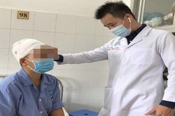 Một phụ nữ bị máy cuốn lóc toàn bộ da đầu