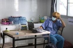 Thái Lan: Đi cách ly bất ngờ, không kịp chuẩn bị cả đồ lót