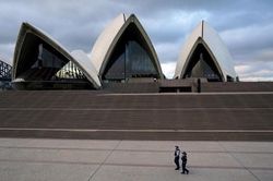 Australia ưu tiên mở lại trường học