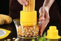 3 cách tách hạt ngô nhanh như chớp