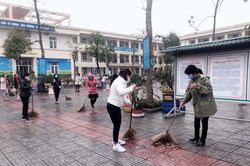 Bộ GD&ĐT: Học sinh khi đến trường phải ngồi theo khoảng cách phù hợp