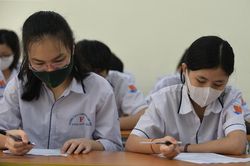 Học sinh ngồi cách nhau 1,5m, không quá 20 em/lớp: Các trường kêu khó thực hiện