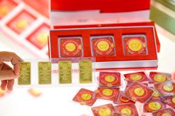 Giá vàng trong nước tăng 250.000 đồng/lượng