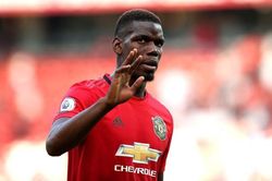Chán đến tận cổ, M.U chấp nhận bán lỗ để tống tiễn Pogba