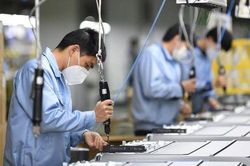 Tái khởi động kinh tế với tâm thế mới