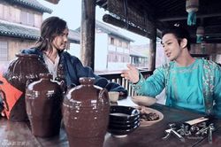 Vì sao người Trung Quốc thời phong kiến 'mê mệt' rượu nữ nhi hồng?