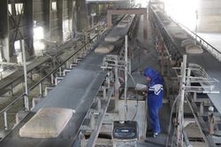 COVID-19: Lĩnh vực sản xuất vật liệu xây dựng chịu ảnh hưởng nặng nề