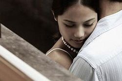 Không phải vợ, mà phải bị người này phát hiện đàn ông ngoại tình mới bỏ luôn và bỏ dứt điểm người tình
