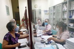 NHCSXH sát cánh hộ nghèo vượt khó trong đại dịch
