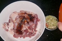 Cách làm món thịt gà chọi xào lăn lai rai ngày cuối tuần