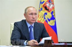 Ông Putin ký ban hành luật đơn giản hóa thủ tục nhập quốc tịch Nga