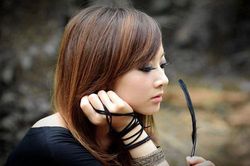 Nhìn nhà chồng hỉ hả vui mừng vì 100 triệu thông gia tặng, tôi chỉ biết lẳng lặng 'nuốt lời cầu xin' vào trong bụng