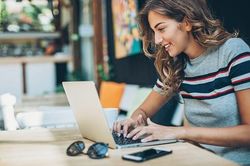 Dùng công nghệ AI chống gian lận thi cử online