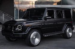 Ngắm 'ông vua địa hình' Mercedes-Benz G-Wagon độ mâm siêu độc