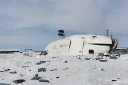 Trực thăng đứt lìa đuôi, cánh quạt nát vụn khi hạ cánh ở Siberia