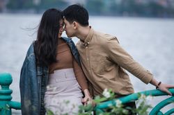 Giới trẻ đổ về 'bến tình yêu' sau cách ly xã hội