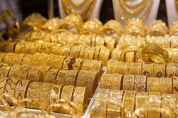 Giá vàng hôm nay 27/4: Tiếp tục tăng vọt