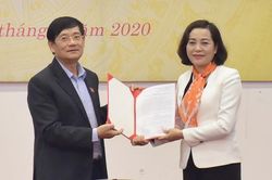 Công bố Nghị quyết bổ nhiệm Phó Trưởng Ban Công tác đại biểu