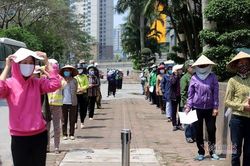 Cần có ngay kế hoạch phục hồi kinh tế