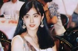 Vẻ đẹp 'lay động lòng người' của Vương Tổ Hiền thuở thanh xuân