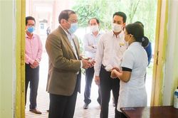 Bí thư Tỉnh ủy Nguyễn Văn Hùng: Không để học sinh bị hụt hẫng kiến thức sau thời gian nghỉ học vì COVID - 19