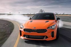 Kia Stinger thế hệ mới có thể không bao giờ ra mắt
