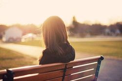 Có nên kết hôn với người mình không yêu?