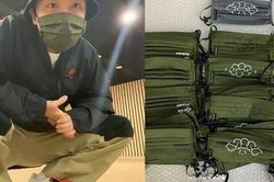 J-Hope (BTS) khiến chiếc khẩu trang giá 1,2 triệu đồng cháy hàng