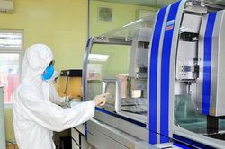 Bộ Y tế đề nghị xử nghiêm việc nâng giá mua sắm trang thiết bị chống dịch Covid-19