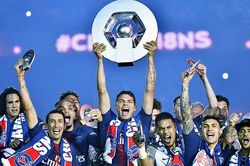 NÓNG: PSG được trao chức vô địch Ligue 1, fan Liverpool khấp khởi