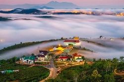 Làng chiến đấu xưa giờ là điểm đến du lịch