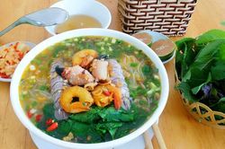 Đặc sản ngon khó cưỡng phải thưởng thức khi du lịch Hạ Long dịp nghỉ lễ