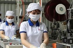Việt Nam đã xuất khẩu 415 triệu chiếc khẩu trang ra thế giới