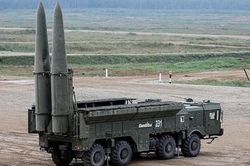 Điều gì khiến tên lửa Iskander-M, Nga có khả năng 'qua mặt' hệ thống phòng không Patriot?