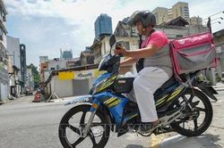 Từ 4/5, Malaysia sẽ cho phép nhiều doanh nghiệp khôi phục hoạt động