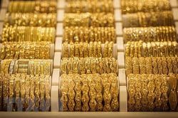 Giá vàng thị trường thế giới tăng hơn 7% trong tháng 4