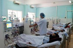 Nhọc nhằn chạy thận mùa dịch Covid-19