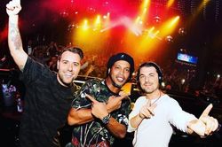 Bí mật sau những bữa tiệc của Ronaldinho