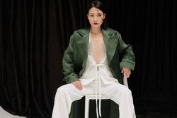 Diễn viên Ngọc Lan ngày càng táo bạo với mốt thời trang không nội y