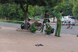 Tài xế taxi đâm chết đồng nghiệp nghi do mâu thuẫn đón khách