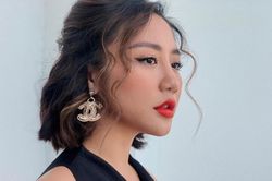 Bị chê hát dở hơn cả người bình thường, Văn Mai Hương nói gì?