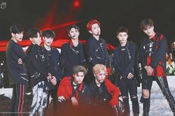 EXO tiếp tục đút túi thêm MV vượt mốc 4 triệu like trên Youtube