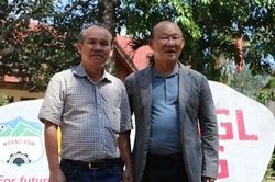 Chuyện 3 ông bầu làm thay đổi bóng đá Việt