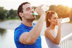 'Bỏ túi' những cách giải nhiệt hiệu quả trong ngày nắng nóng