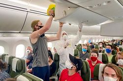 Ngày 10-5, Bamboo Airways đưa công dân Anh và EU hồi hương